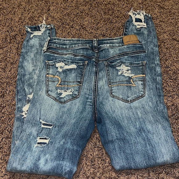 distressed american eagle highrise jeggings - Picture 2 of 3